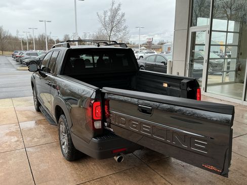 Used 2024 Honda Ridgeline TrailSport image 35
