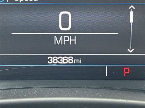 Used 2023 GMC Terrain SLE FWD image 12