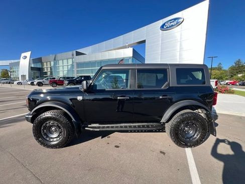 Used 2025 Ford Bronco Big Bend w/ Black Diamond Package AWD/4WD image 9