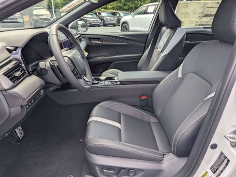 New 2026 Toyota Camry SE FWD image 7