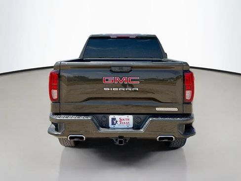 Used 2023 GMC Sierra 1500 Elevation w/ X31 Off-Road Package AWD/4WD image 7