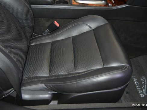 Used 2007 Jaguar XK Convertible image 20