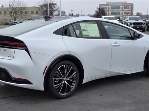 New 2026 Toyota Prius Limited image 5