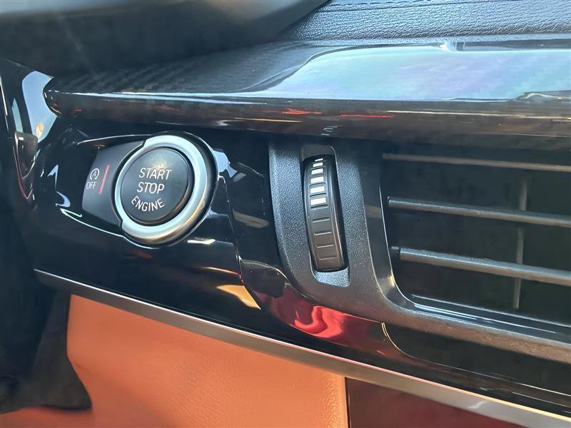 Used 2019 BMW X6 xDrive35i w/ M Sport Package AWD/4WD image 50