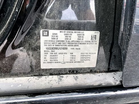 Used 2018 Chevrolet Colorado LT w/ Safety Package RWD image 3