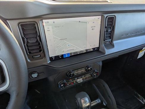 New 2026 Ford Bronco Badlands AWD/4WD image 11