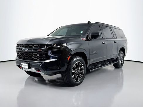 Used 2023 Chevrolet Suburban Z71 AWD/4WD image 1