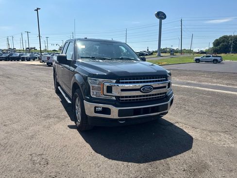 Used 2018 Ford F150 XLT w/ Equipment Group 302A Luxury RWD image 2