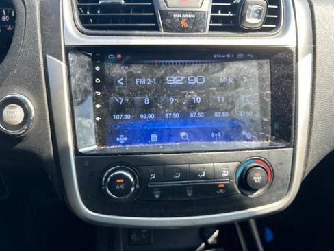 Used 2018 Nissan Altima 2.5 S w/ S Convenience Package FWD image 24