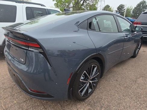 Used 2025 Toyota Prius Limited image 9