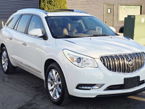 Used 2017 Buick Enclave Premium w/ Experience Buick Package image 8