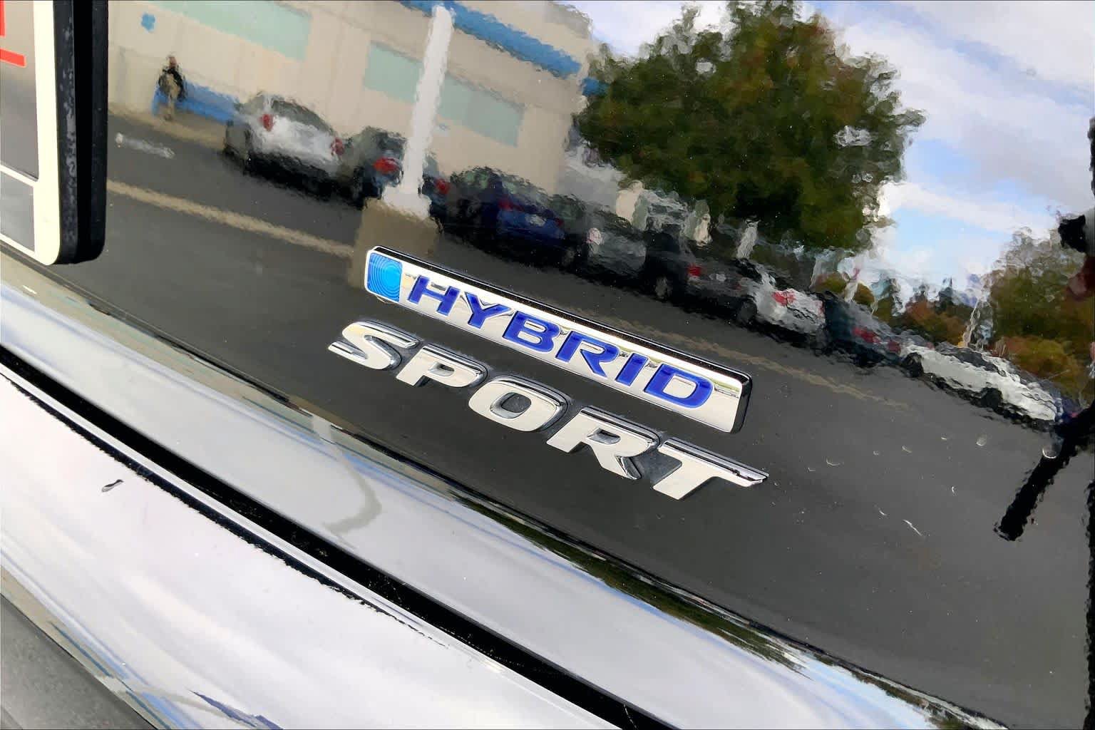 Used 2025 Honda Accord Sport image 9