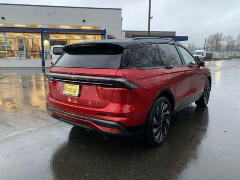 New 2026 Lincoln Nautilus Reserve image 7