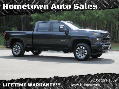 Used 2024 Chevrolet Silverado 2500 Custom w/ Custom Value Package image 1