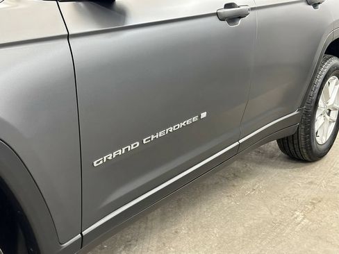 New 2026 Jeep Grand Cherokee Laredo X AWD/4WD image 16