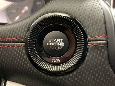 Used 2024 Jeep Compass Trailhawk image 12