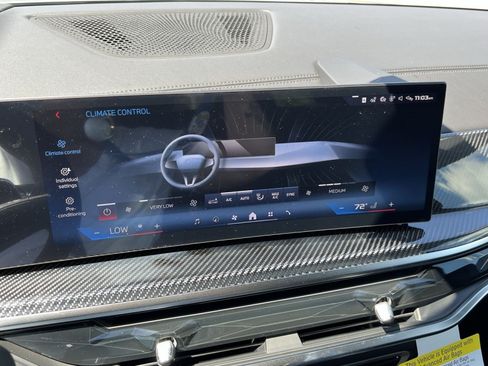 New 2026 BMW X5 M60i AWD/4WD image 18