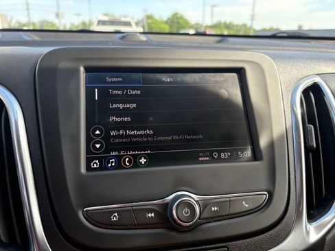 Used 2024 Chevrolet Equinox LT w/ Driver Convenience Package FWD image 19