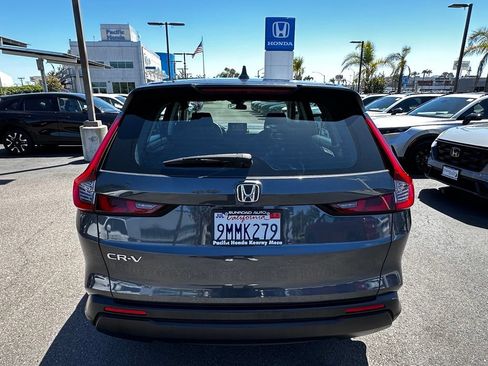 Used 2023 Honda CR-V LX image 10