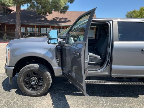 Used 2024 Ford F250 XL w/ STX Appearance Package AWD/4WD image 44
