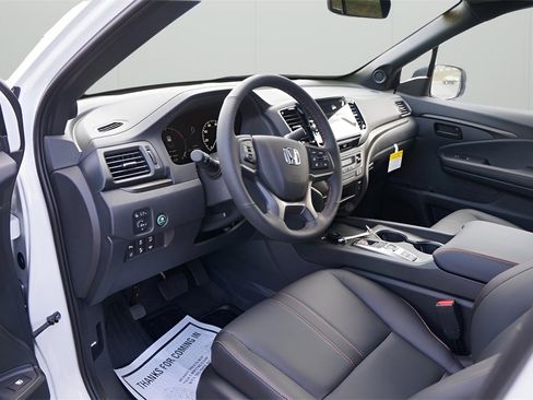 New 2025 Honda Ridgeline TrailSport image 8