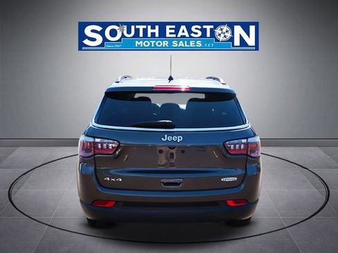 Used 2020 Jeep Compass Latitude AWD/4WD image 4