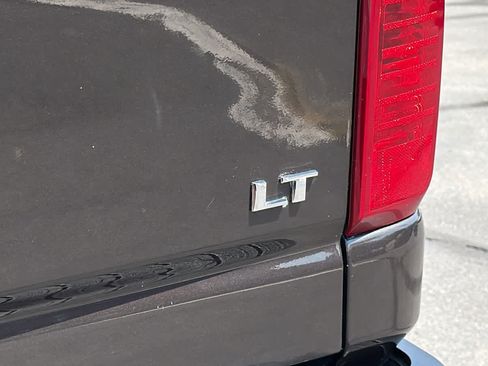 Used 2021 Chevrolet Silverado 2500 LT AWD/4WD image 28