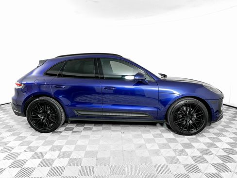 Used 2024 Porsche Macan image 4