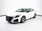 Used 2024 Nissan Altima 2.5 S image 3