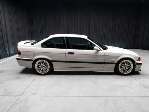 Used 1998 BMW M3 Coupe RWD image 16
