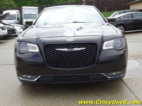 Used 2015 Chrysler 300 S AWD/4WD image 2