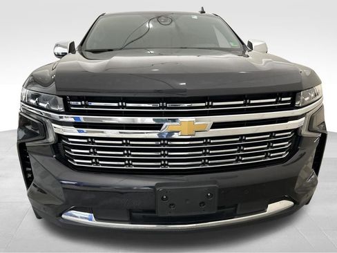 Used 2022 Chevrolet Suburban Premier image 9