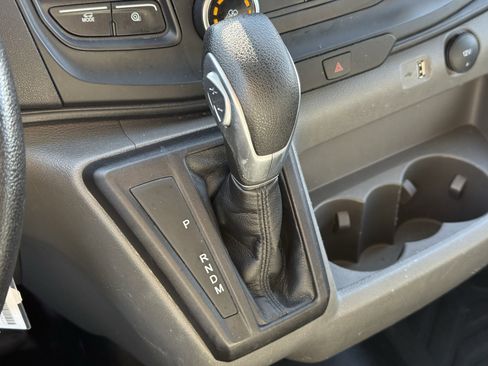 Used 2023 Ford Transit 250 Medium Roof image 23