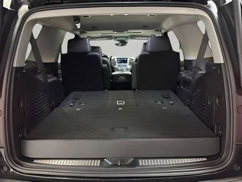 Used 2020 Chevrolet Tahoe LT w/ LT Midnight Edition image 23