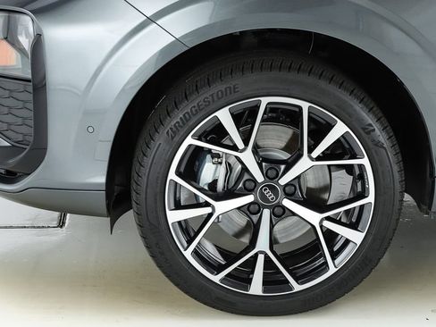 Used 2026 Audi Q3 quattro 2.0T AWD/4WD image 8