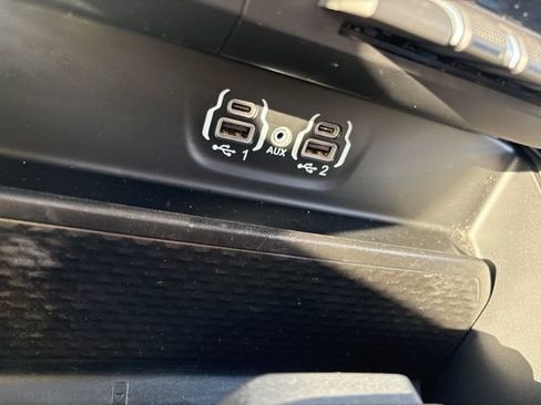 Used 2022 RAM 1500 Laramie w/ Sport Appearance Package image 33