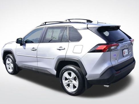 Certified 2021 Toyota RAV4 XLE w/ Convenience Package image 3