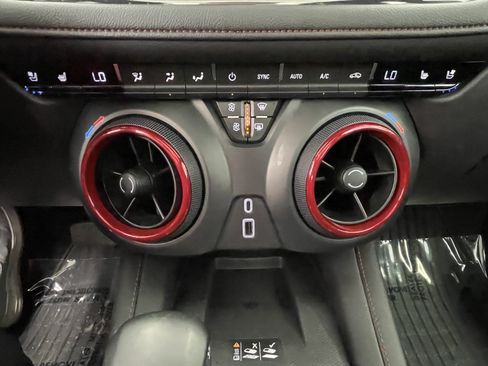 Used 2023 Chevrolet Blazer RS w/ Driver Confidence II Package AWD/4WD image 37