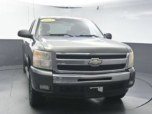 Used 2011 Chevrolet Silverado 1500 LT w/ All-Star Edition RWD image 3
