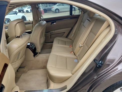 Used 2013 Mercedes-Benz S 550 4MATIC image 39
