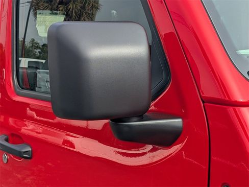 New 2025 Jeep Gladiator Willys image 11