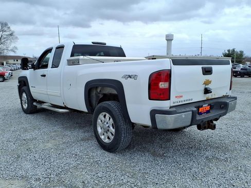 Used 2013 Chevrolet Silverado 2500 LT w/ Interior Plus Package image 6