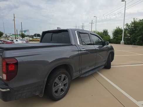 Used 2020 Honda Ridgeline RTL-E image 3