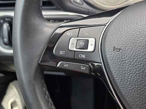 Used 2021 Volkswagen Passat 2.0T SE image 28