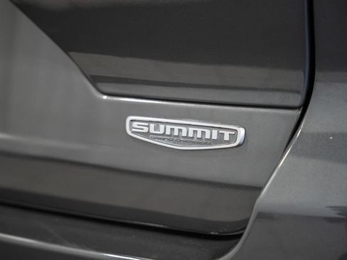 Certified 2023 Jeep Grand Cherokee Summit AWD/4WD image 8
