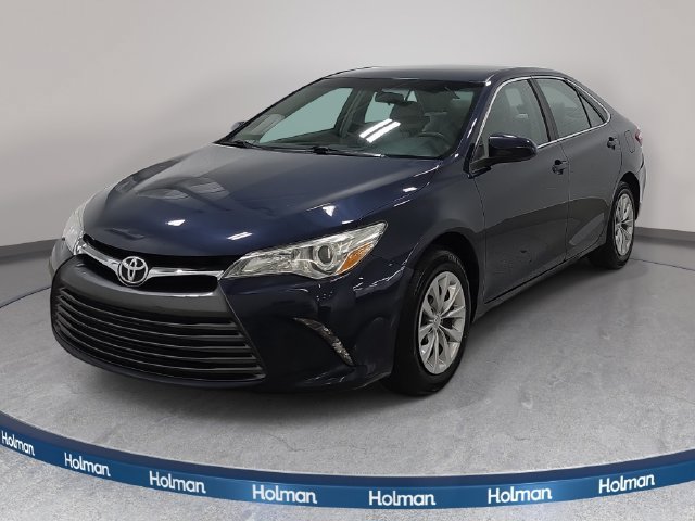 Used 2016 Toyota Camry LE FWD image 1
