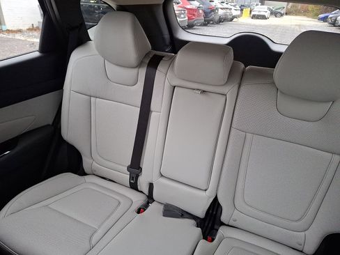 New 2026 Hyundai Tucson Limited image 12