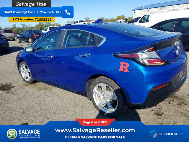 Used 2017 Chevrolet Volt LT w/ Comfort Package FWD image 3