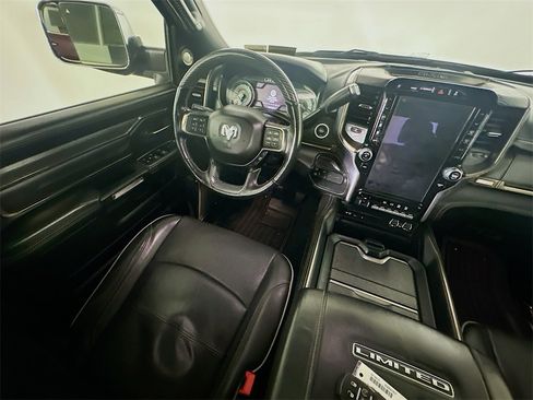 Used 2019 RAM 3500 Limited image 9