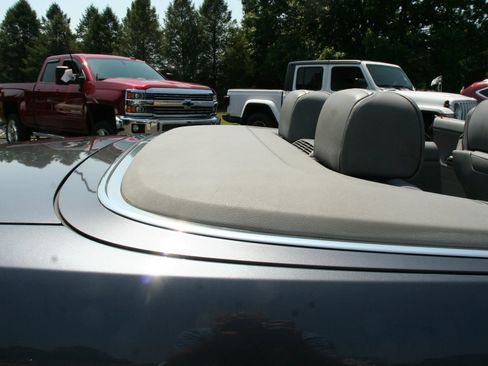 Used 2003 BMW 330Ci Convertible RWD image 11